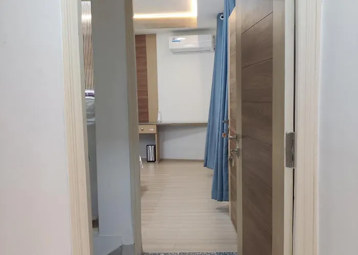 Apartament Pulukisi - Hotel, Apartments, Cafe And Restaurant *