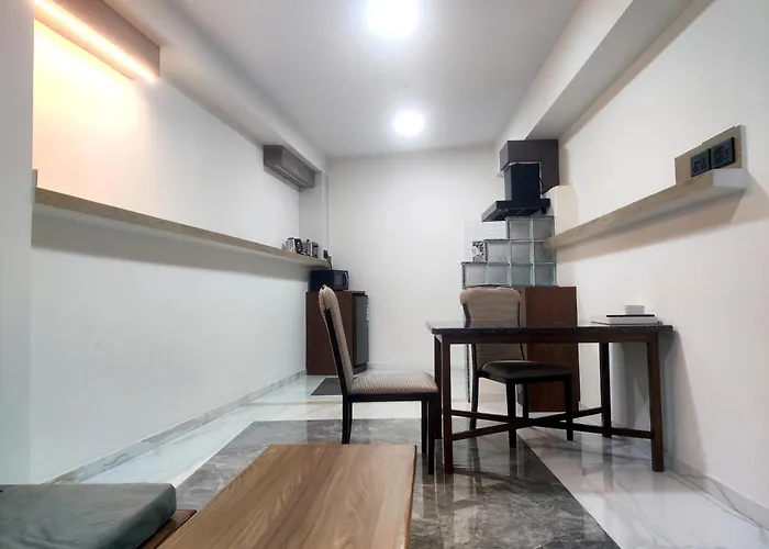 Apartament Pulukisi - Hotel, Apartments, Cafe And Restaurant *
