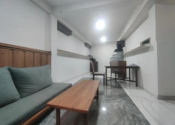 Pulukisi - Hotel, Apartments, Cafe And Restaurant