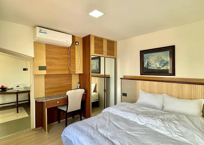 Pulukisi - Hotel, Apartments, Cafe And Restaurant *
