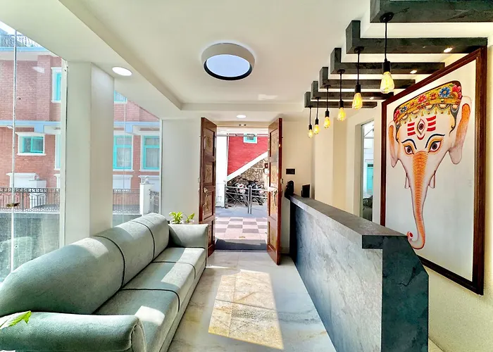 Apartament Pulukisi - Hotel, Apartments, Cafe And Restaurant *