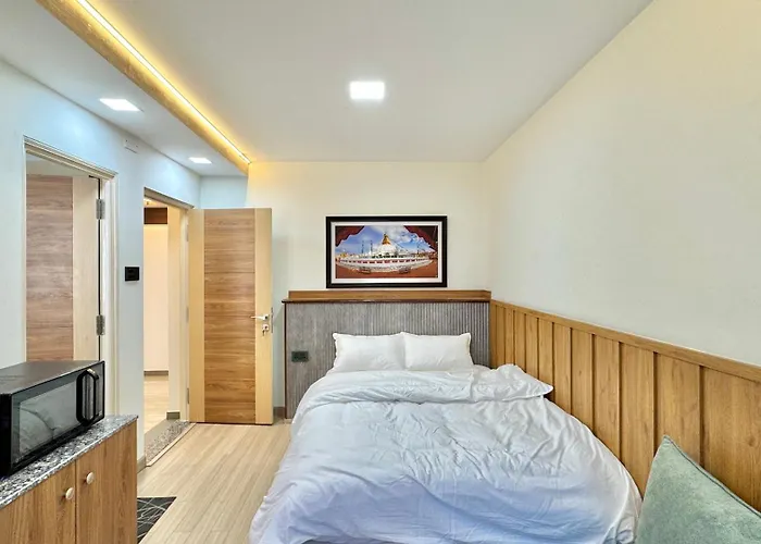 Pulukisi - Hotel, Apartments, Cafe And Restaurant